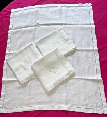 4 grandes serviettes de table damassées  chiffrées TM   72 cm x 61 cm réf T114 - Photo 1/4