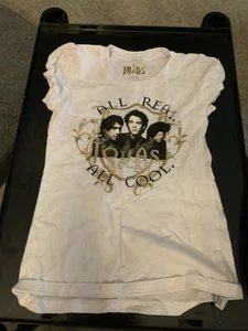 Jonas Brothers All Reall All Cool Graphic Band T Shirt Youth Size 10/12 - Picture 1 of 5