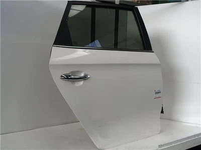 2014 Kia Carens IV (RP) MPV 1.7 CRDi 16V (D4FD) REAR RIGHT DOOR - Image 1 of 3