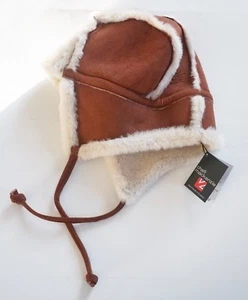 New CHAS MACKENZIE Real SHEARLING FUR Aviator Trapper Hat One Size ENGLAND - Picture 1 of 3