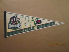WCHL Bakersfield Condors Vintage Defunct Style#2 Team Logo Hockey Pennant