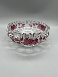 Westmoreland Glass Grape Design W/Ruby Stain Crimped Edge Bowl 6" Round - Picture 1 of 7