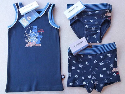 Schiesser Ragazzi Canottiera Slip Nuovo - Pantaloncini Capt ´ N Sharky 92-152 - Immagine 1 di 3