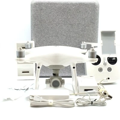 DJI Phantom 4 Pro v2.0 [ Near Mint ] - Image 1 of 4