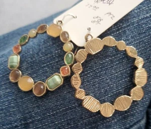 3Le Old Stock Lydell  Multicolor Rhinestone Circle Hoop Earrings in Goldyone - Picture 1 of 1