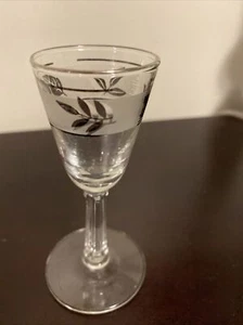 VTG LIBBEY FROSTED CORDIAL STEM GLASS WITH SILVER LEAVES - Picture 1 of 4