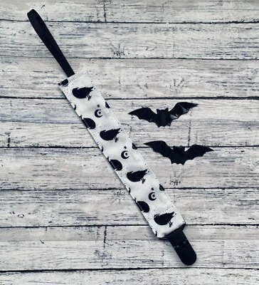 Raven Of The Moonlight Darkness NeverMore Pacifier Clip - Image 1 of 2