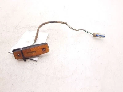 89-90 LÁMPARA MARCADORA AMARILLA LADO PASAJERO TOYOTA LAND CRUISER  Foto 1 de 4