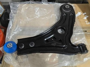 1 Control Arm Front Right Lower 04-11 Chevy Aveo 09-10 Pontiac G3 - Picture 1 of 1