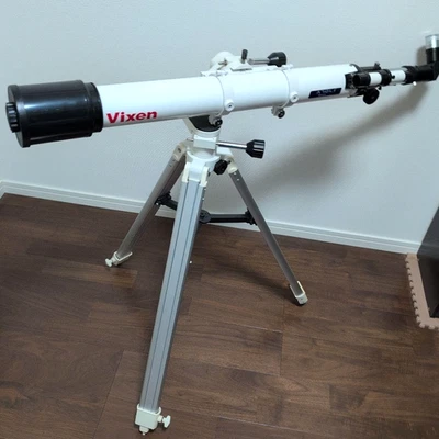 Vixen A70Lf Mini Porta Achromatic Refractor Telescope 70mm f/12.9 with Tripod - Image 1 of 4