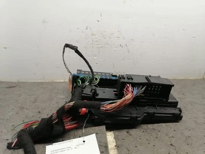 Двигатель распределительной коробки предохранителя подходит для 04–10 BMW X3 1527558 - Изображение 1 из 4