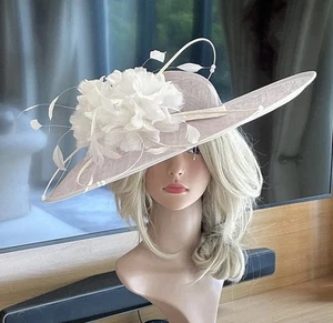 Snoxell & Gwyther Taupe/Ivory White Hatinator Hat Style 7 - Picture 1 of 4