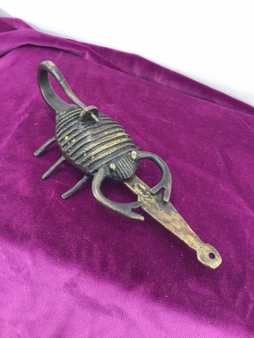 Vintage Bronze Handcrafted Engraved Scorpion Shape Padlock,lock Unusual Curio Cover