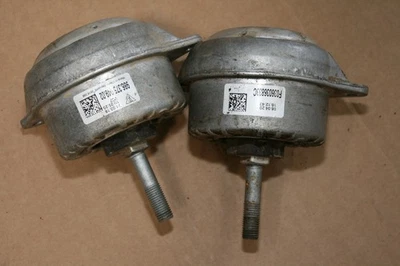 1997-2004 Porsche 986 Boxster Transmission Mounts Pair Left Right 98637504902 - Image 1 of 4