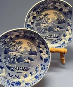 Coppia di piattini antichi Spode motivo transferware blu e bianco lattiera, C 1800 - Foto 1 di 9