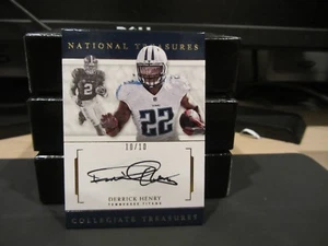 National Treasures Collegiate On Card Autograph Titans Derrick Henry 10/10  2016 - Picture 1 of 4