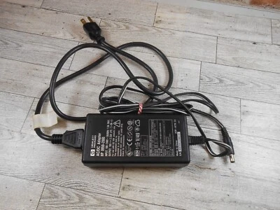 Genuine Hewlett Packard AC/DC Adapter HP 0950-2880 Power Supply 18V - Image 1 of 4