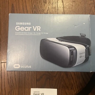 Auriculares Samsung Gear VR (TMOM6461) Foto 1 de 3