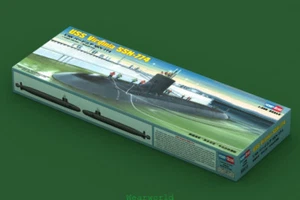 Hobbyboss 83513  1/350 USS Virginia SSN-774 Attack Submarine top quality - Picture 1 of 4