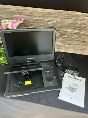 Sylvania SDVD7004 7" Portable DVD Player AC/DC Power Adapter  - Image 1 of 4