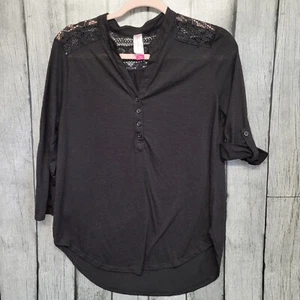 No Boundaries Top Womens Large (11-13) Black V-Neck Roll Tab Sleeve Pullover Top - Picture 1 of 7