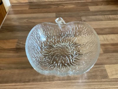 Vintage Retro Ravenhead Siesta Large Apple Shaped Serving  / Fruit Bowl  21cm - Image 1 of 2