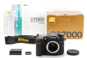 "9902 shots" 【MINT w/Box w/Strap】 Nikon D7000 16.2 MP Digital Camera Body Japan - Picture 1 of 8