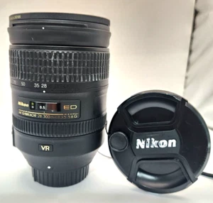 Nikon 28-300mm f/3.5-5.6G ED VR AF-S NIKKOR Lens - For Nikon - Picture 1 of 6