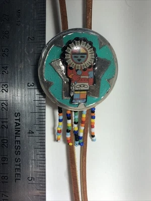 Corbata Bolo / Cloisonné Kachina y cuentas de semillas diseño indio americano  Foto 1 de 4
