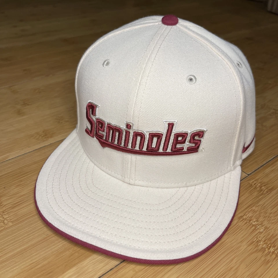 Boné Nike Pro Florida State Seminoles creme bronzeado Swoosh ajustado 7 3/8 FSU EUC! - Imagem 1 de 4