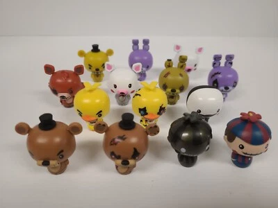 2016 Five Nights at Freddy's Mystery Mini 2" Figure Set - Imagem 1 de 4