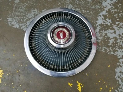 Ford OEM 1968 1969 Fairlane Torino Cromo Metal Alambre Radios Tapacubos Cubierta de Rueda Foto 1 de 4