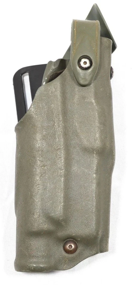 Safariland 6360 Lev3 STX Duty Holster Glock 17 22 w/ Light RH, Green - Image 1 of 3