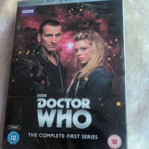 Doctor Who: Season 1 DVD Box Set - Picture 1 of 2
