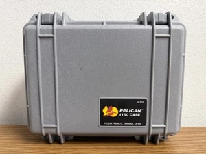 Pelikan 1150 Kunststoff Schutzhülle grau silber mit Schaumstoff luftdicht - Bild 1 von 10