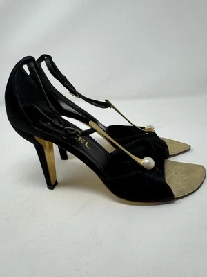 Vintage Chanel T-Strap Pearl Heels 39 - Image 1 of 4