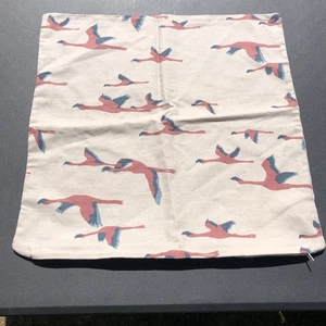 Ikea Majbritt Tan Pillow Cover 20" x 20" Flying Birds Flamingo Cotton Blend - Picture 1 of 8