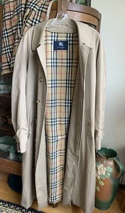 Burberry London Nova Check Beige Trench Coat Size 40. Zip Wool Liner Accessory. - Picture 1 of 23