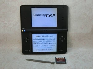 Nintendo DSi LL UTL-001 Console w/ Software & Stylus Tested - Picture 1 of 7