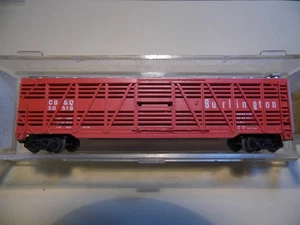 N - Atlas 3541 - 50' Stock Car, Burlington CB&Q 50518 LN w/Rapido - Picture 1 of 2