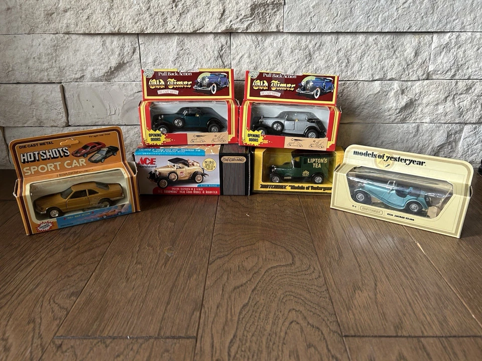 Vintage Lot of 7, Die Cast Metal Cars: Ertl, Hotshots, Matchbox & Road Tough - Image 1 of 4