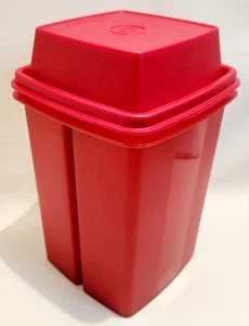 Vintage Tupperware Pick-A-Deli Pickle Keeper Container 1560-7 Red - Lid 1562-2 - Picture 1 of 6