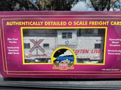 MTH Premier 20-91188 BNSF Lifesaver # 12580 Extended Vision Caboose New in box - Image 1 of 4