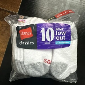 Hanes Boys 10  Pair Low Cut Small Socks White Gray New Sealed - Picture 1 of 3