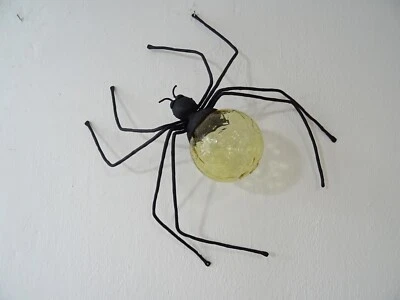 ~Aplique corporal de vidrio amarillo detallado araña brutalista italiana de mediados de siglo~ Foto 1 de 4