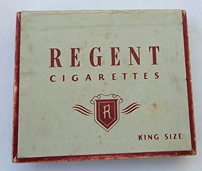 Antique Cigarette box Regent 1943 Hard  pack tax stamp #113  Riggio Co.  - Imagem 1 de 4