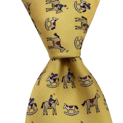 Corbata de seda XL para hombre HERMES 5313 TA FRANCIA CABALLOS de lujo amarilla/multi usada en excelente estado rara Foto 1 de 4