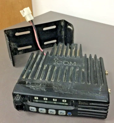 ICOM IC-F221S, UHF 440-490 MHz, 8 CH, Mount, Programming - Image 1 of 4