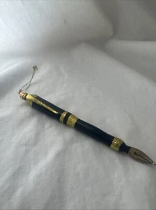 Fountain Pen Ornament - Picture 1 of 6