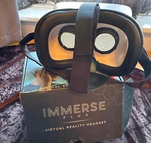 Zestaw słuchawkowy Immerse Plus Virtual Reality - ulepszone wrażenia ze smartfona - Zdjęcie 1 z 5